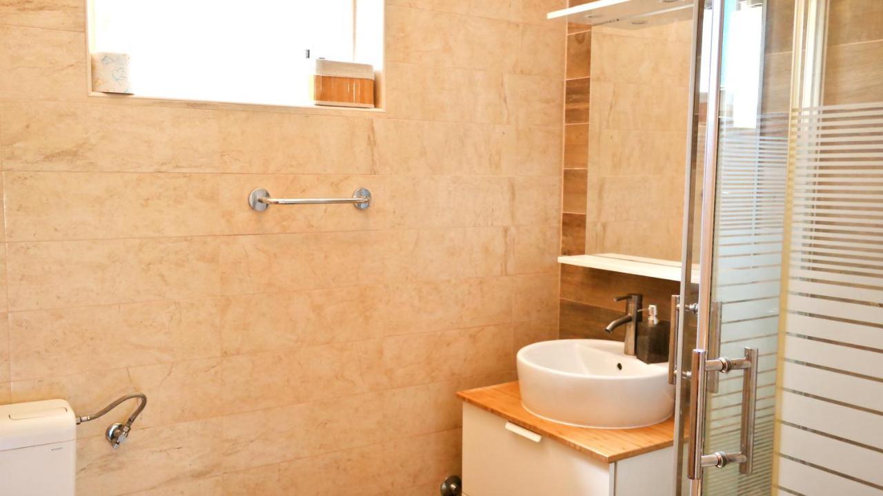 Holiday House Holek Šilo Esterno foto